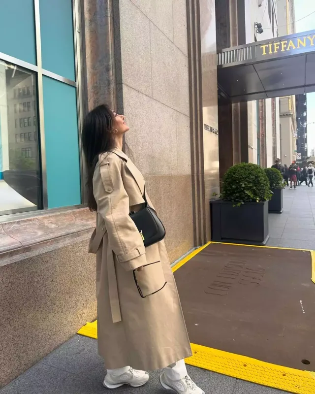 “Manhettandan qaçıb Mayamiyə gəlmiş adamam”