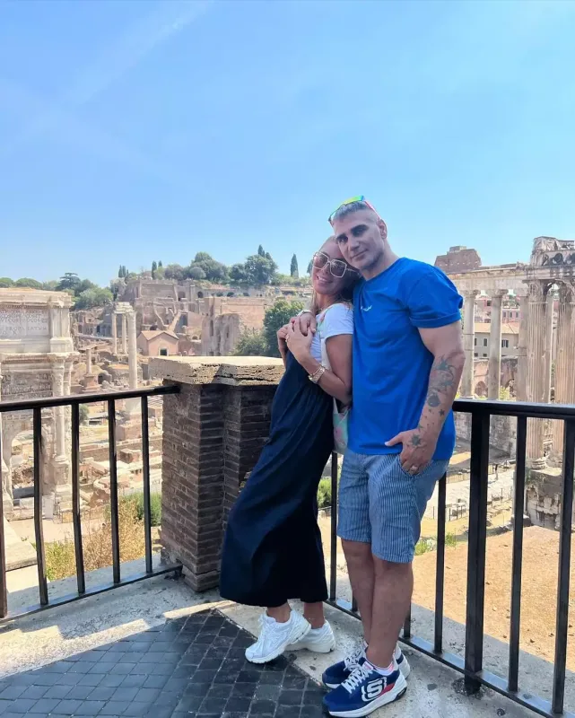 Xoşqədəmin ailəsi ilə Avropa tətili