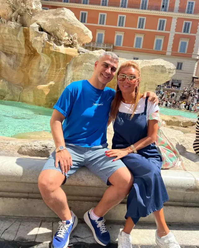 Xoşqədəmin ailəsi ilə Avropa tətili