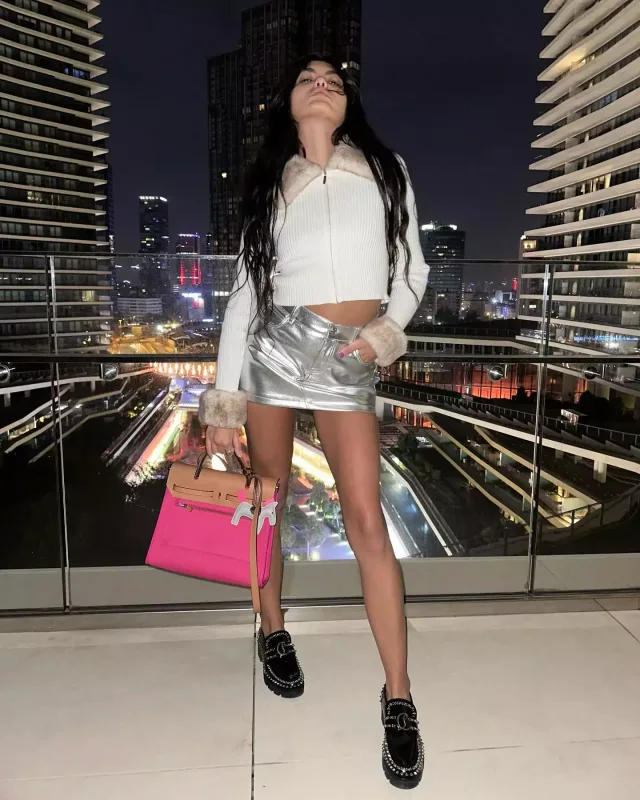 “Mən özümü asım?!” - Bahar