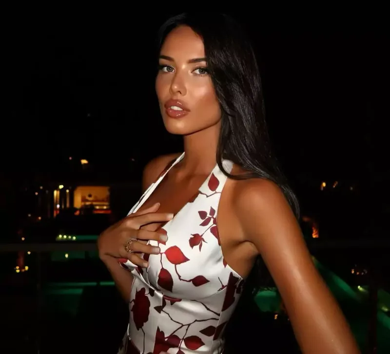 Alsunun boşanmasında ittiham olunan model danışdı