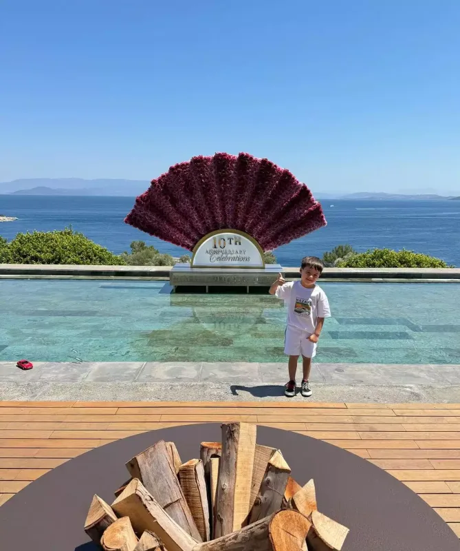 Alsunun boşanmasında ittiham olunan model danışdı