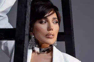 “Fonaqramı qonşumuz oxumayıb ki?”