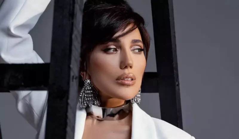 “Fonaqramı qonşumuz oxumayıb ki?”