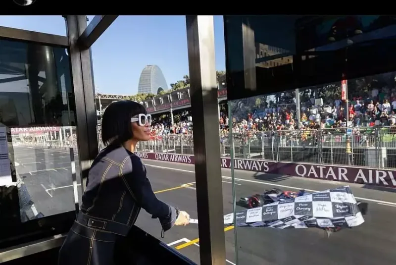 Naomi Kempbellinin Bakıdan paylaşımı