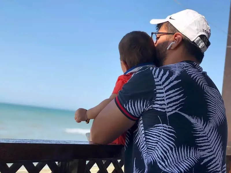 Abbas oğlunun 1-ci sinifə getdiyini açıqladı