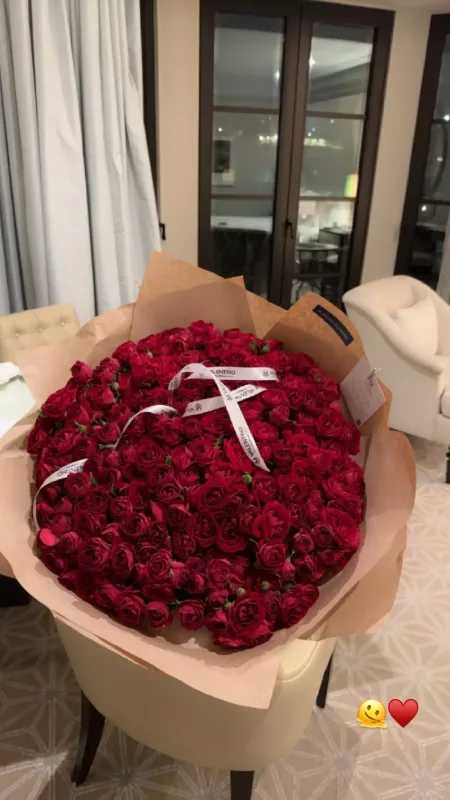 Xorvat model Bakıda parti etdi