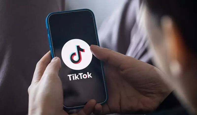 Xalası oğlunun 160 minini TikTok-da xərclədi