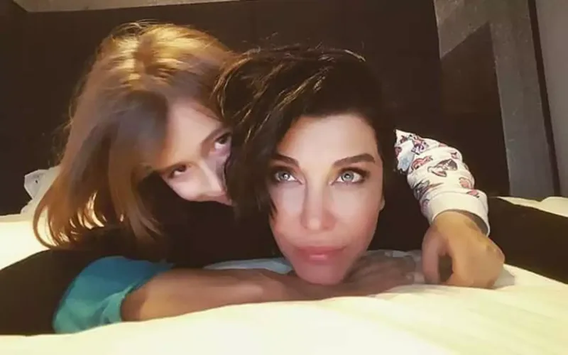 Deniz Akkayaya həbs cəzası