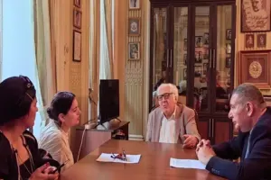 Elzaya xəbərdarlıq olundu!