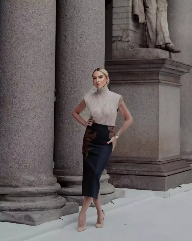 Hadise italyan tərzi ilə heyran etdi