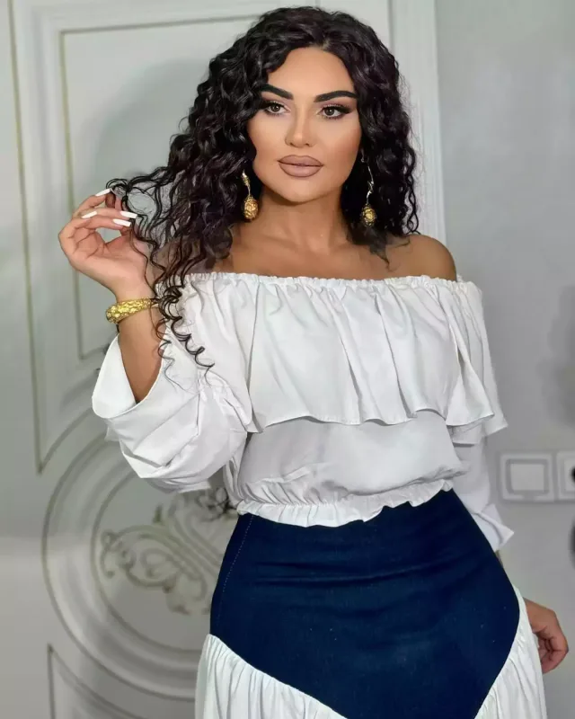 “Mahnının müəllif hüquqları Vəfadadır”