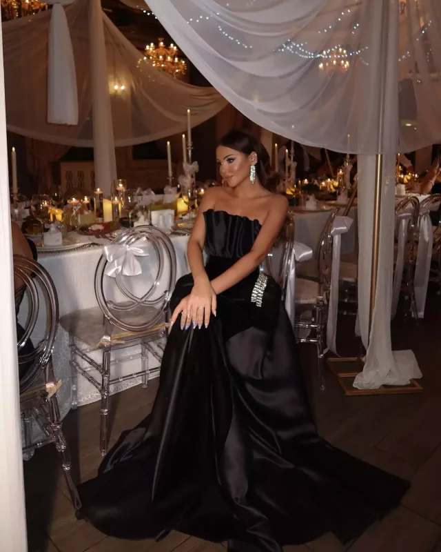 Nəcibənin “ball night”ına belə gəldilər...