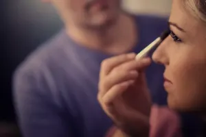 Məşhur makiyaj ustası vəfat etdi