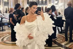 Pınar hamiləliyini təsdiqlədi!