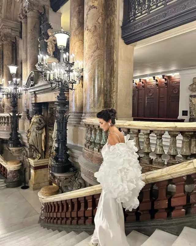 Pınar hamiləliyini təsdiqlədi!