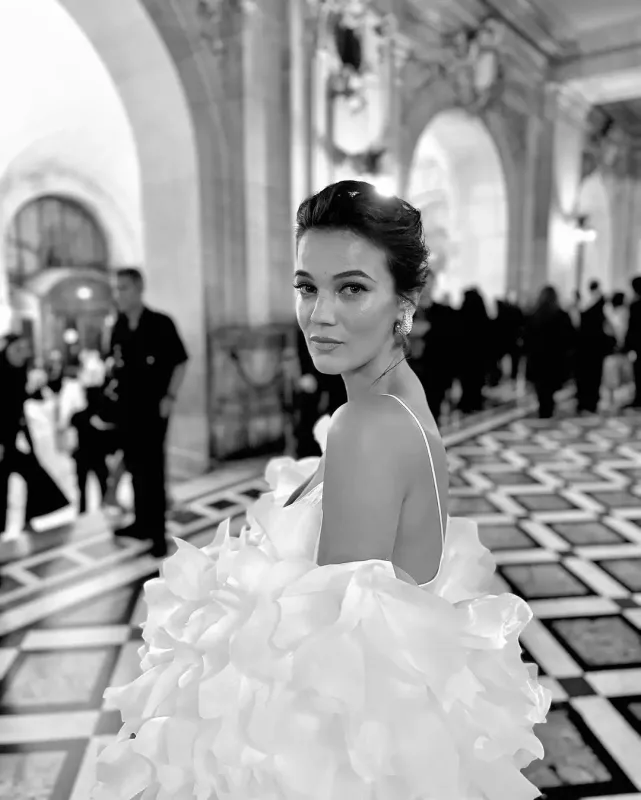 Pınar hamiləliyini təsdiqlədi!