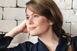 “Xəz paltolu Madonna” üçün Burcu düşünülür!