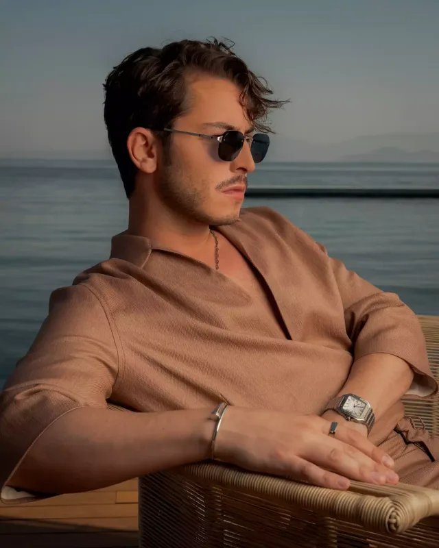 “Xəz paltolu Madonna” üçün Burcu düşünülür!