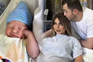 Azərbaycanlı bloger suda doğuş etdi