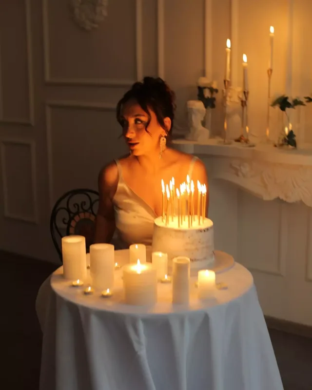 “Ad günün mübarək, həyat yoldaşım!”