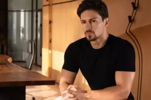 Pavel Durov rəsmi maaşını açıqlayıb