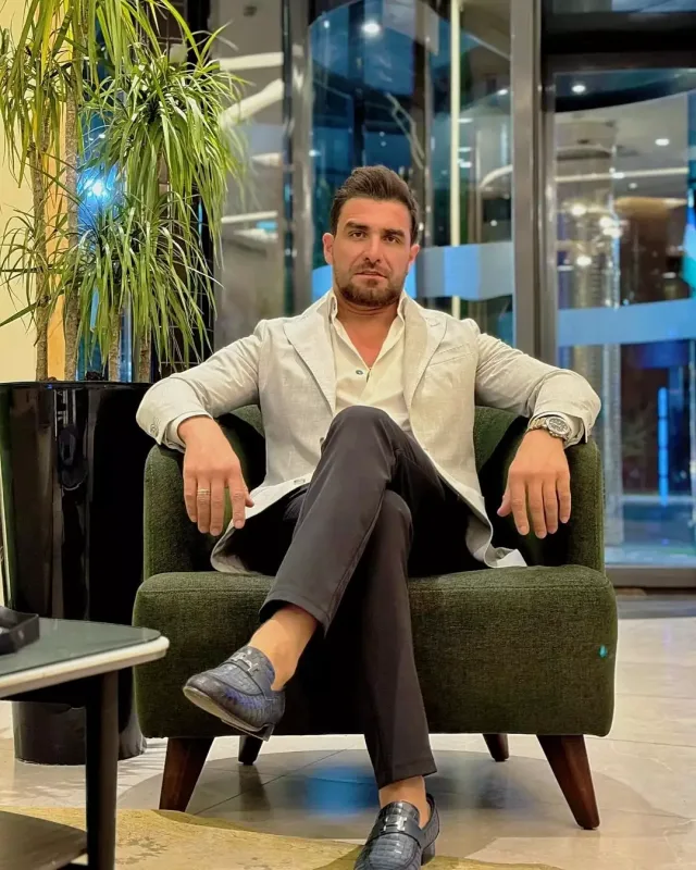 “Yemək yemirəm, 24 saat yalnız su içirəm” - Talıb