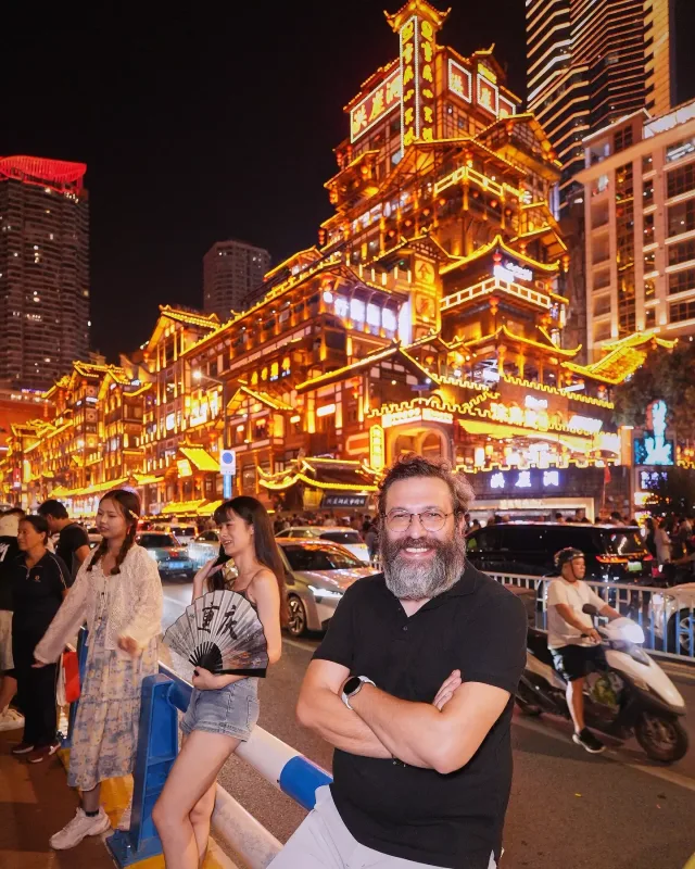 Talehin Çin gəzintisi!