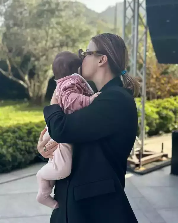 “20 il sonra bizi necə xatırlayacaqsan?”