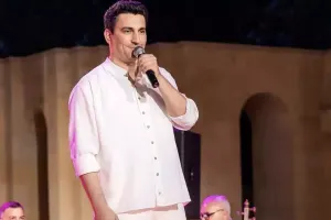 Xəzər Süleymanlı Poeziya Teatrı yaratdı