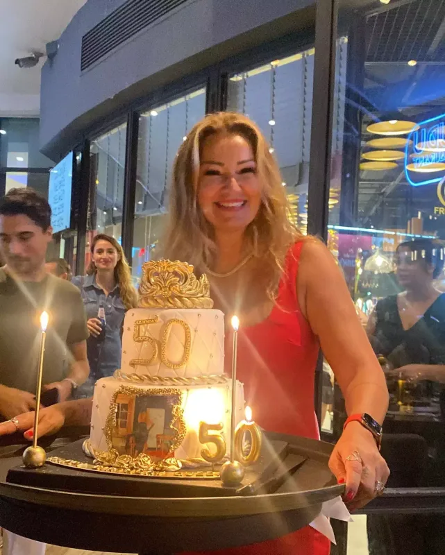 50 yaşlı Pınar Altuğ