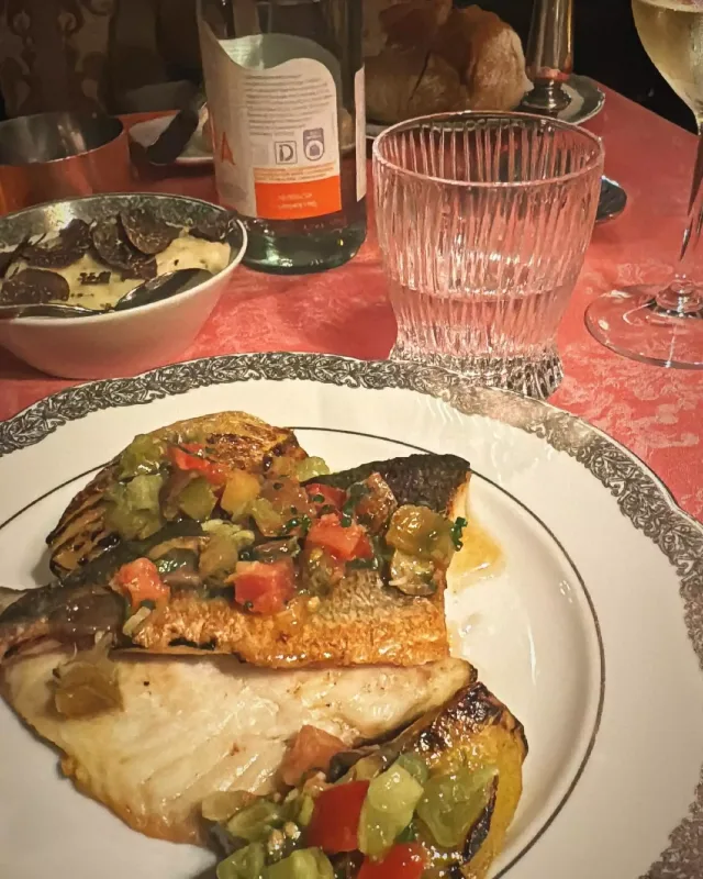 Validanın Paris macəraları