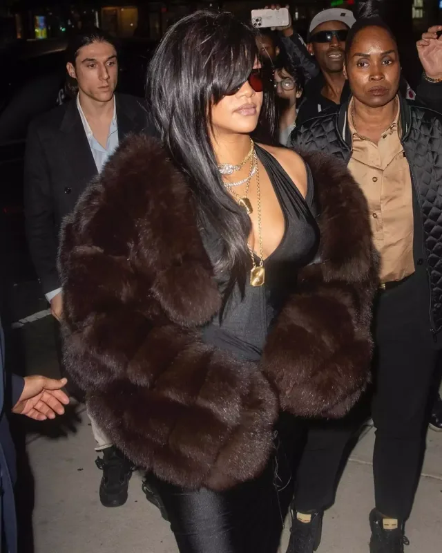 Rihanna və sevgilisi gecələrdə