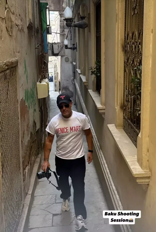 Mustafa Sandal Bakıda