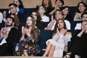 Prezident ailəsi film təqdimatında