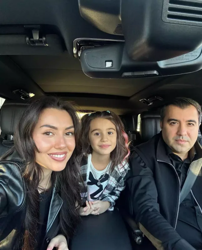 Safuradan ailəsi ilə bağlı paylaşım