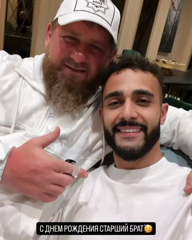 Hüseyn Kadırovu təbrik etdi