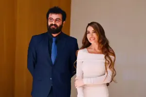 Sənan Arzu Əliyeva ilə bir arada