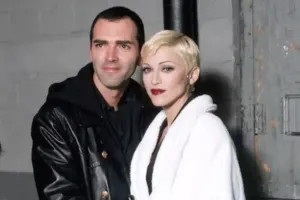 Madonnaya ağır itki