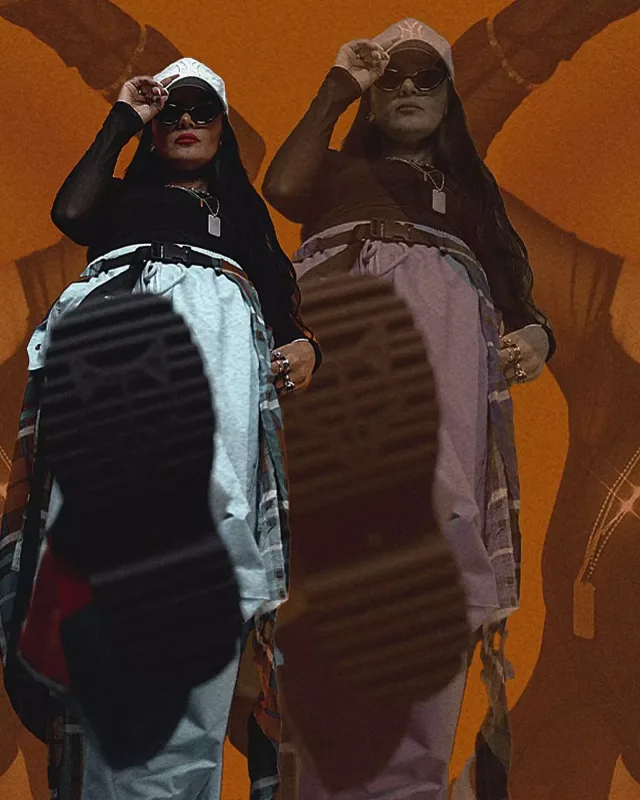 Natavan bu şəkilləri ilə sükutu pozdu