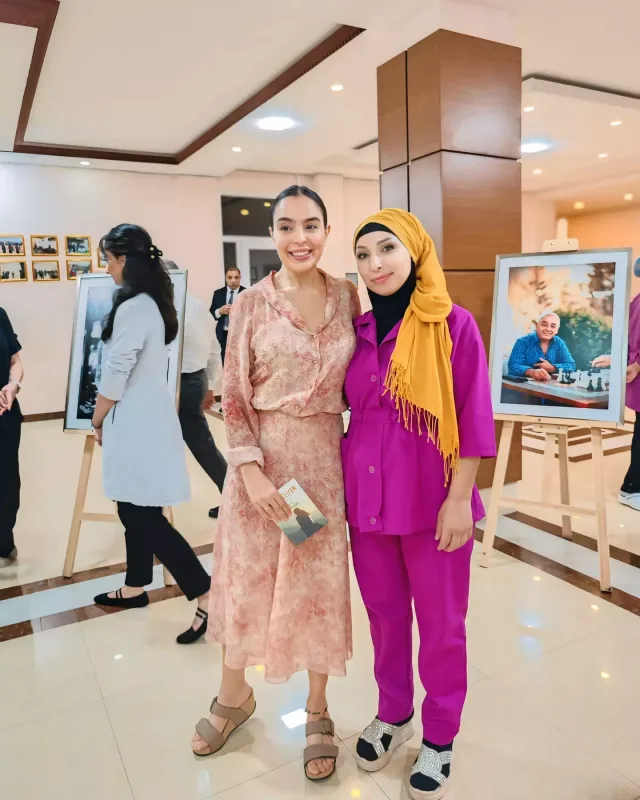 Leyla Əliyeva Qocalar evində...