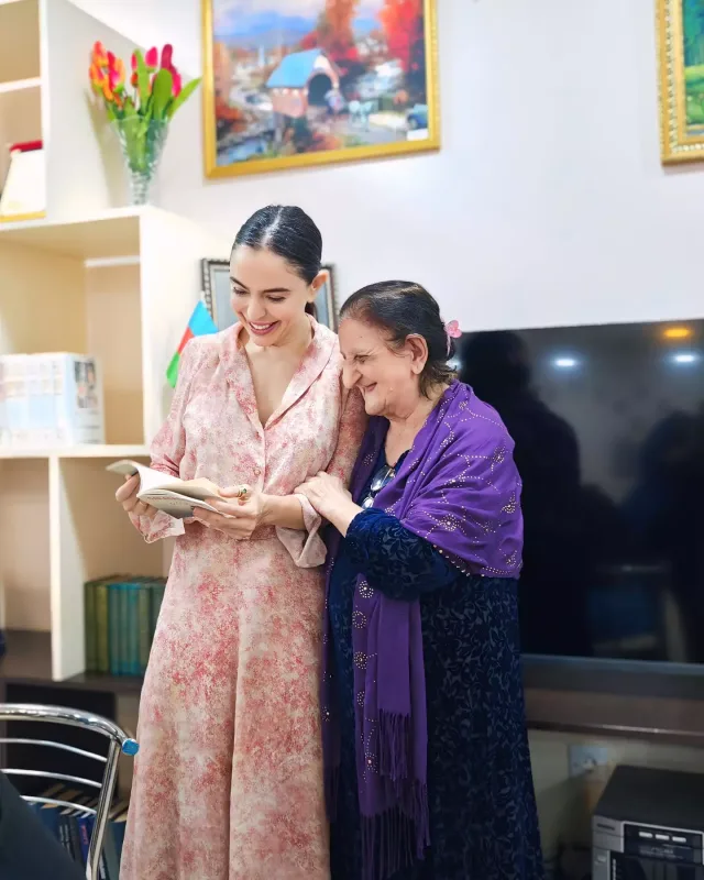 Leyla Əliyeva Qocalar evində...