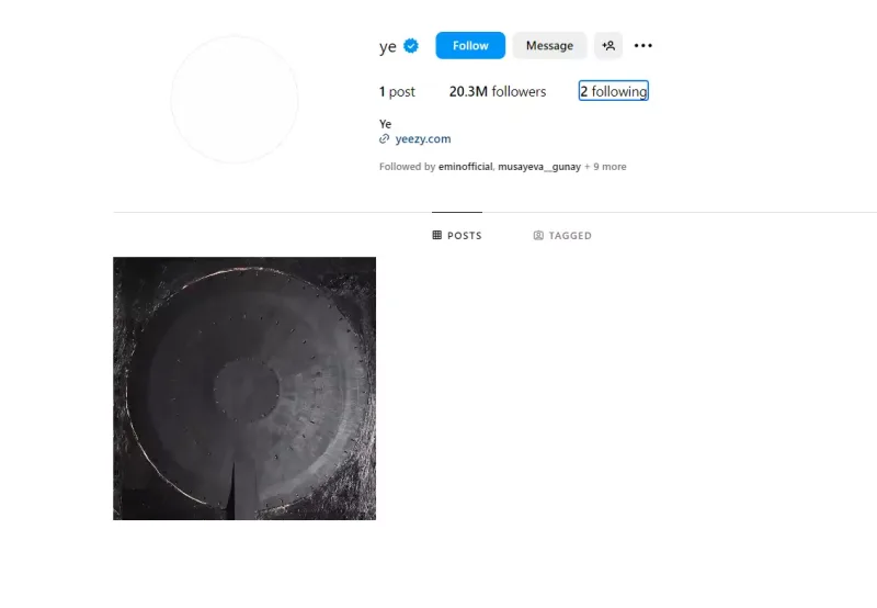 Kanye Bianka ilə bütün fotolarını sildi!