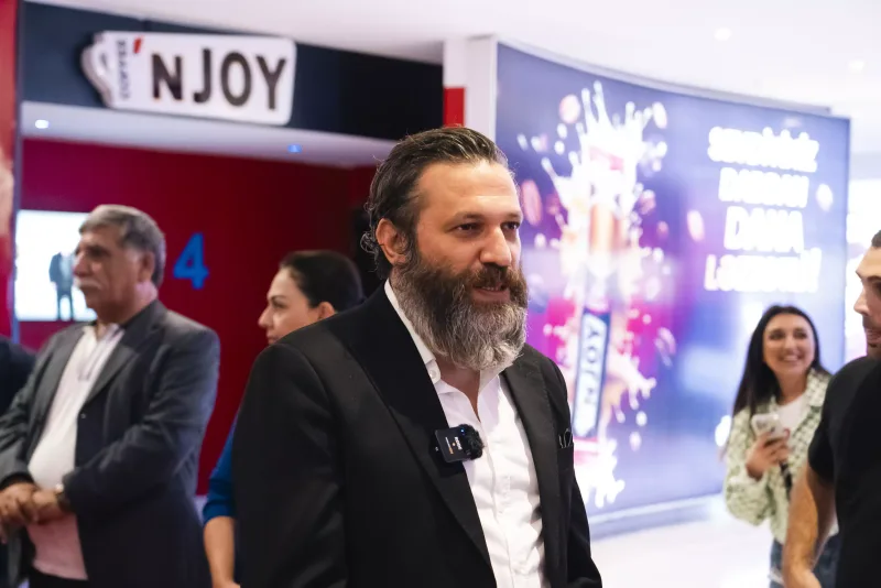 Taleh Yüzbəyovun yeni imici...