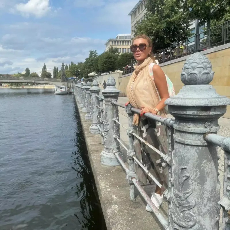 Xoşqədəmlə ailəsinin Almaniya istirahəti