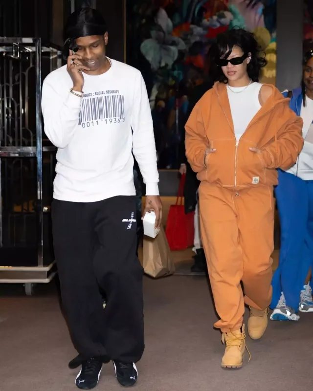 Riri və Eysəp gündəlik tərzdə