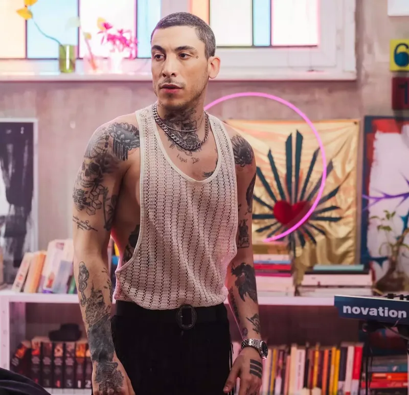 Can Bonomonun bacısı canına qəsd etdi