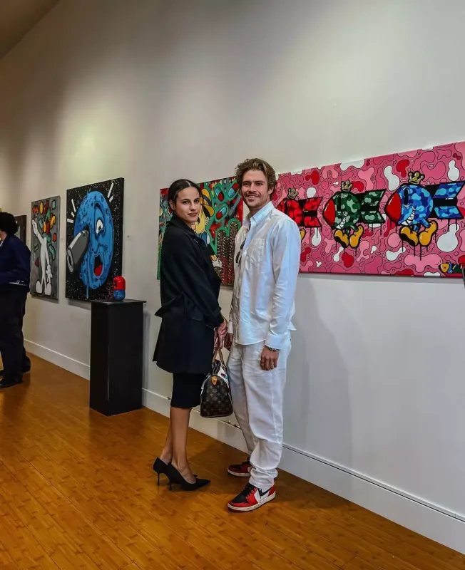 Suadadan rəssam qayını ilə paylaşım