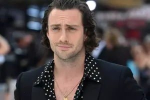 O, dünyanın ən yaraşıqlı “kişi üzü” seçildi