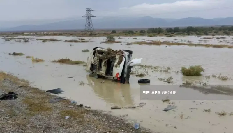 Toya gedən müğənni və prodüseri qəzaya düşüb